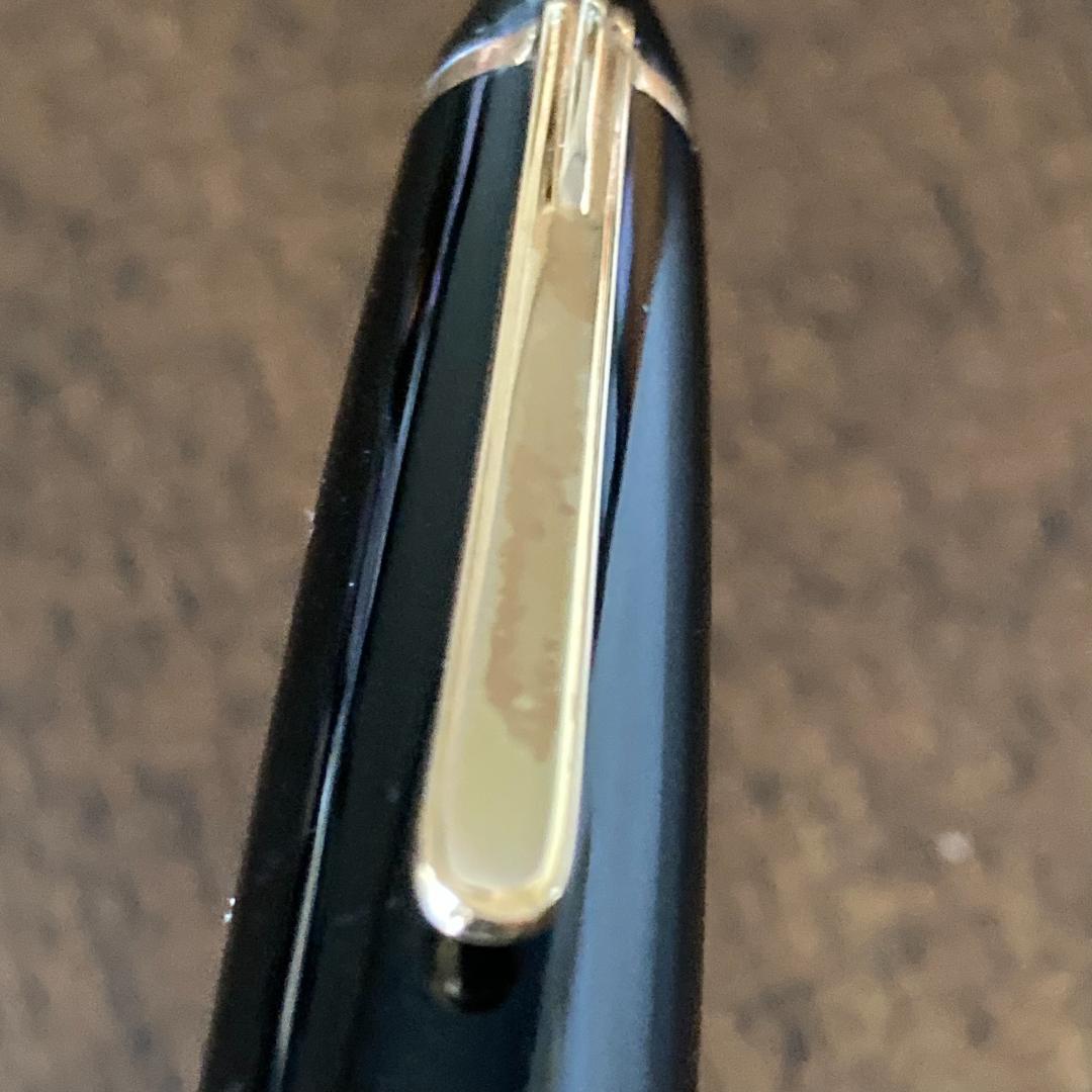 【1970年代製】モンブラン　マイスターシュテュック 146　Fニブ　14C