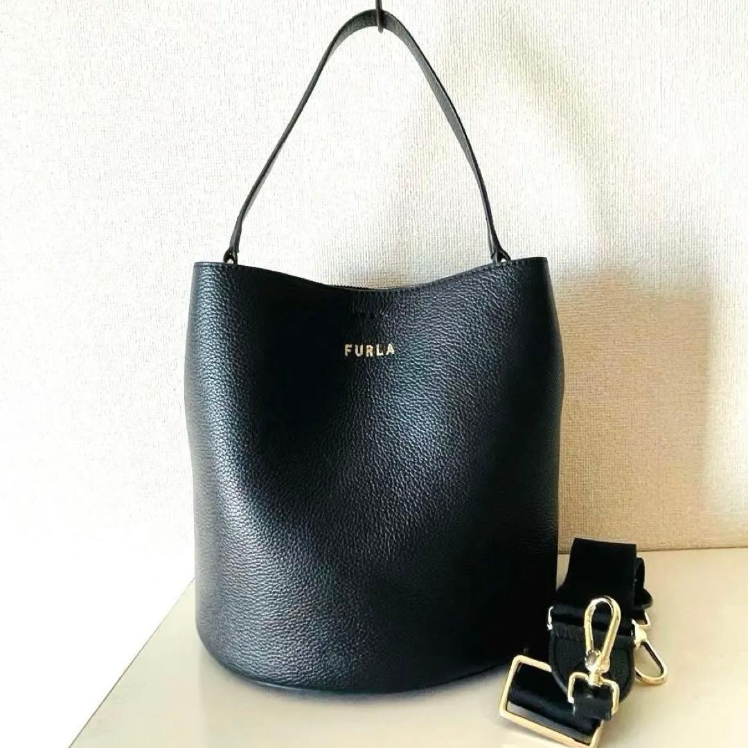 フルラ　ダナエ　2way ショルダーバッグ　ブラック　黒