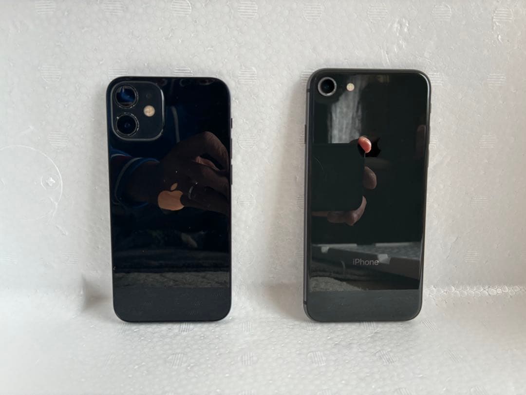 【SIMフリー】iPhone 8 & 12 mini 64GB 2台セット