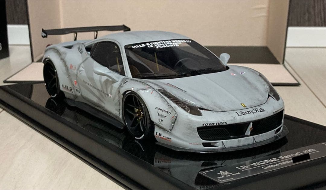 ハルピー　Liberty Walk Ferrari 458 ミニカー