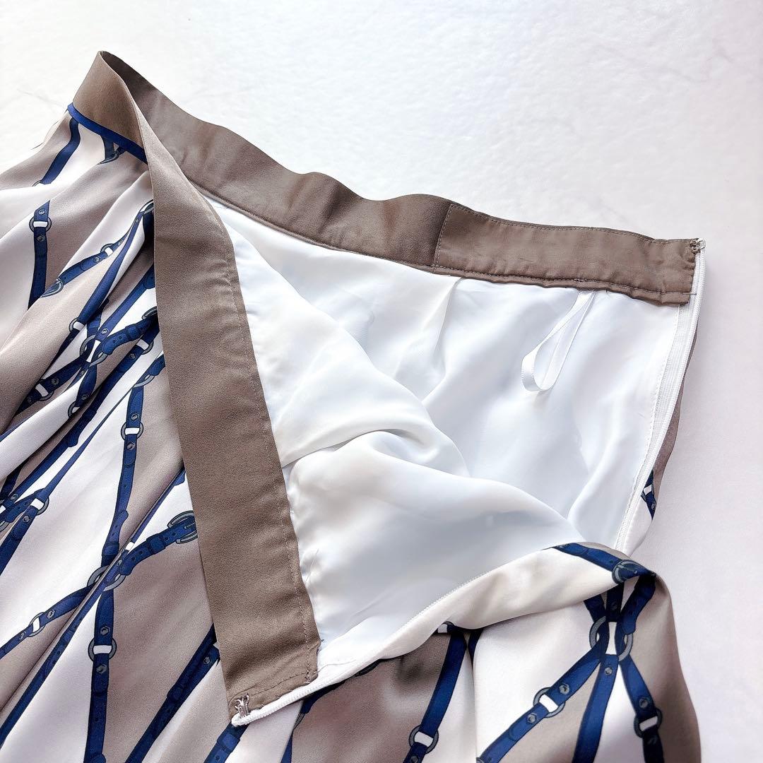 【ANAYI】25AW 新作　即完売色　ベルトプリント　ランダムタックスカート