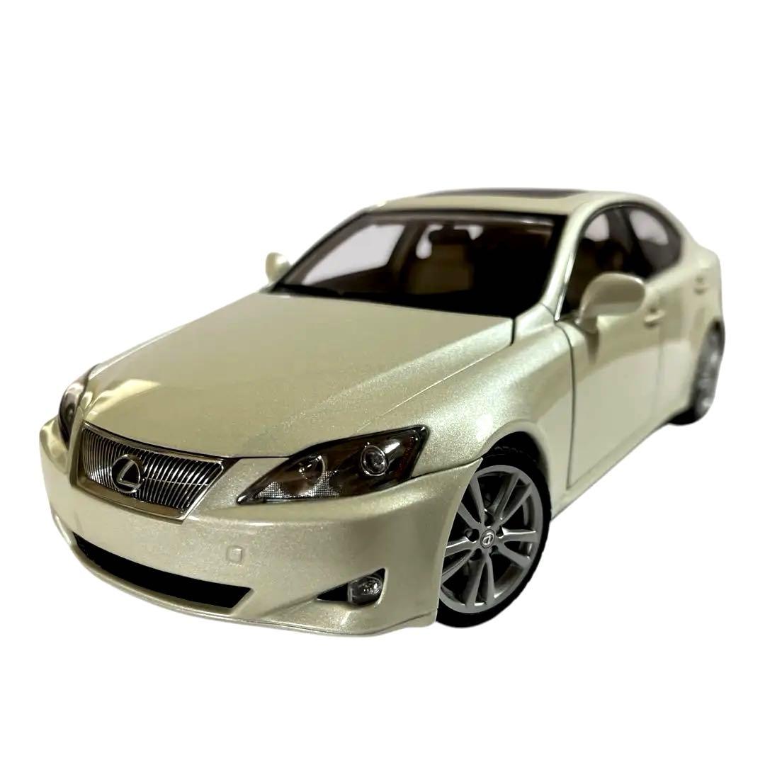 ミニカー Autoart 1/18 Lexus IS350
