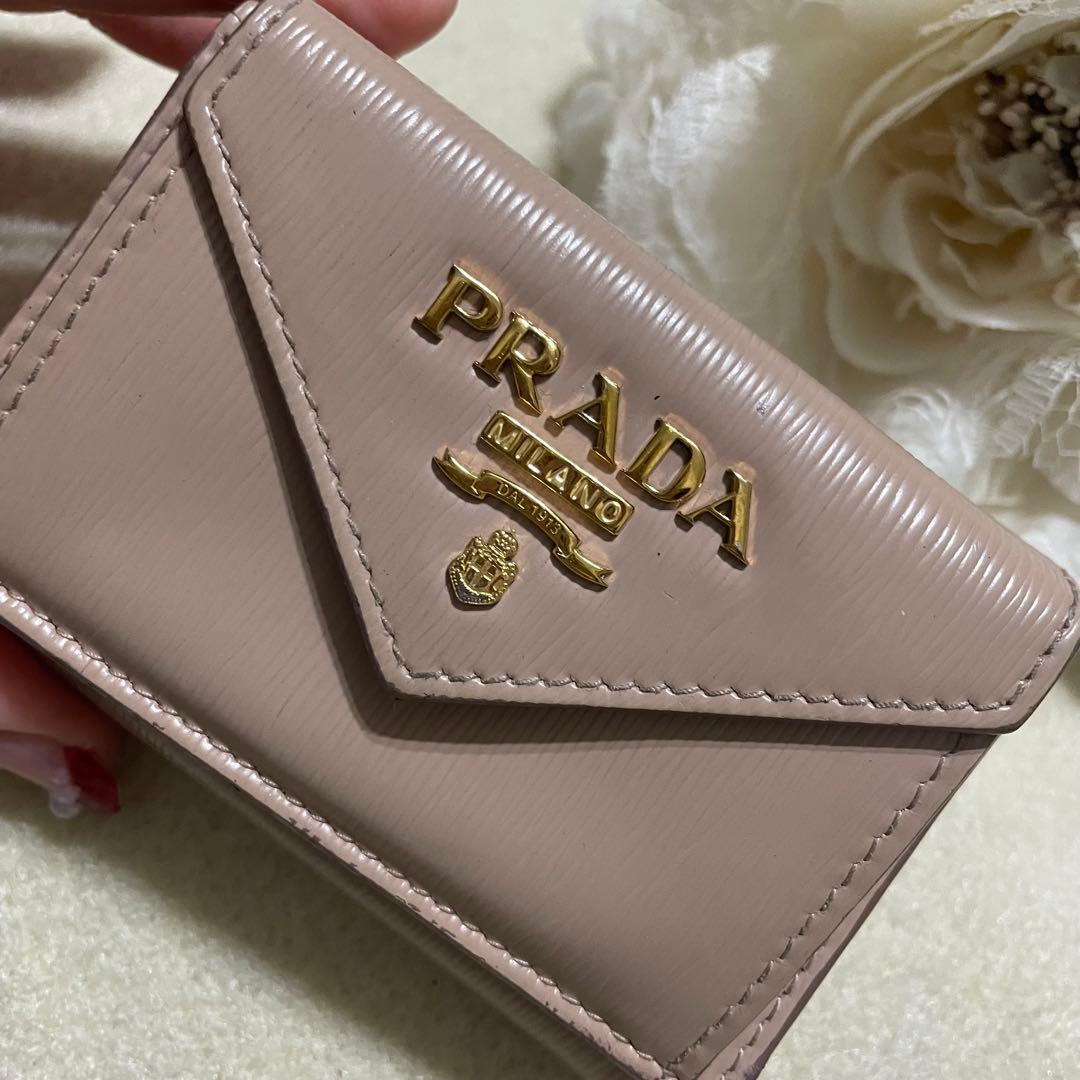 良品♡PRADA三つ折り財布ミニウォレット
