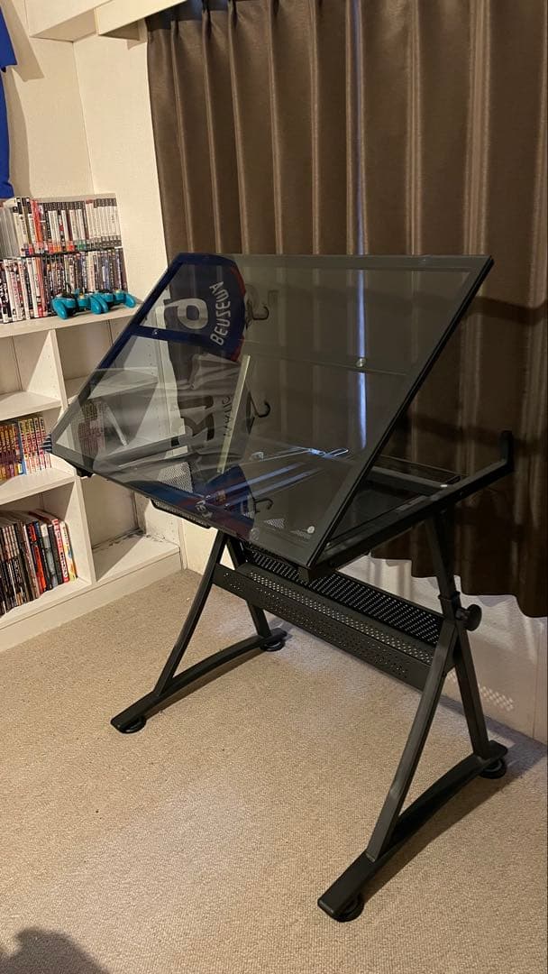 製図用ガラスデスク　ブラック