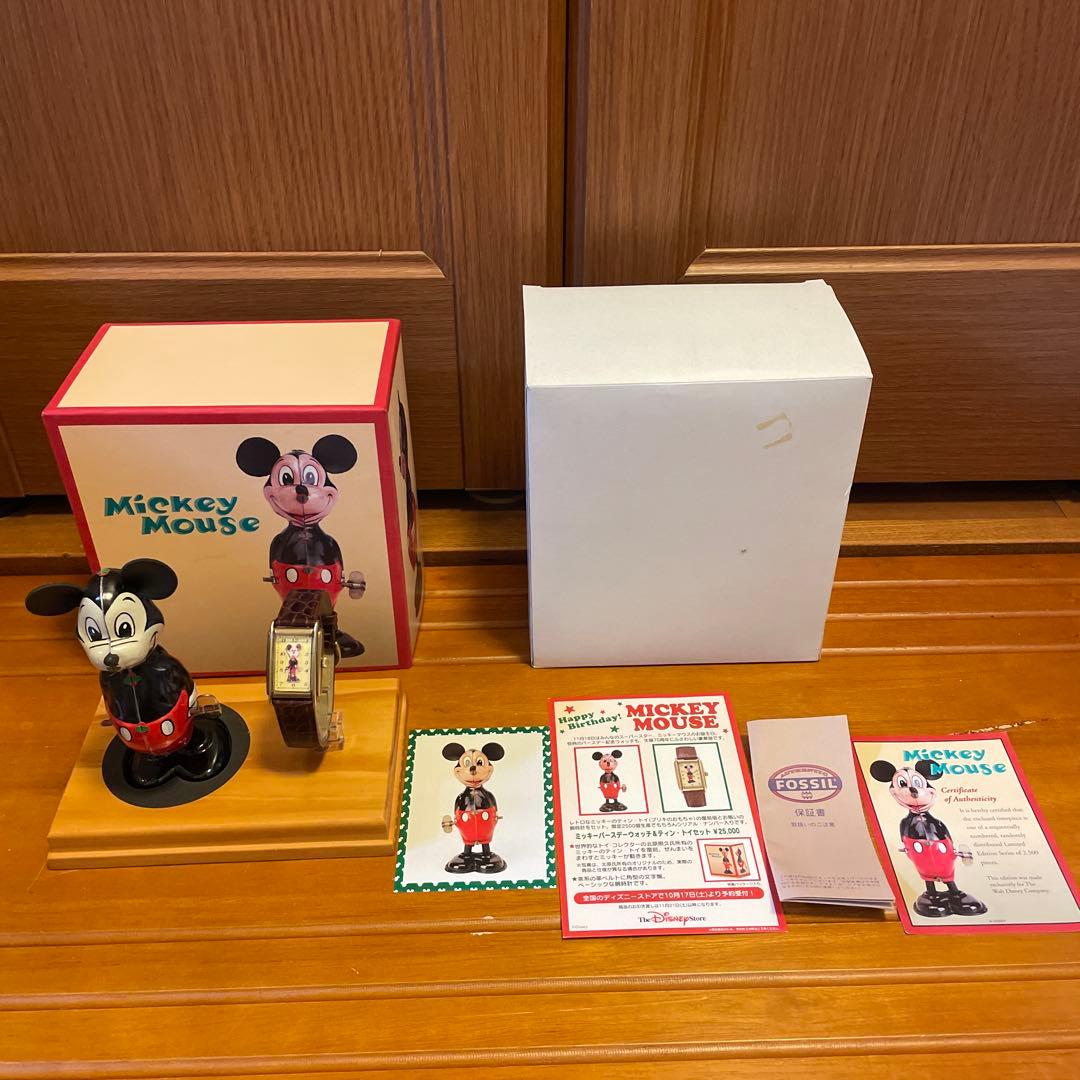 ヴィンテージ　ディズニー　ミッキー70周年バースデイ　ティントイ&腕時計セット