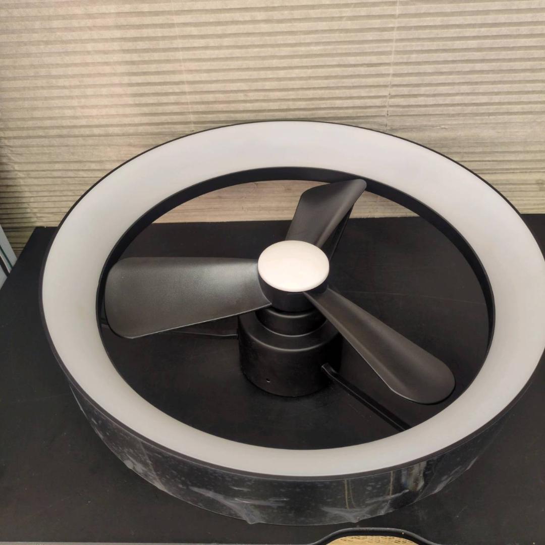 ☆ジャンク品扱い　ARTIKA　LEDシーリングファン　FAN-AUR-C4BL