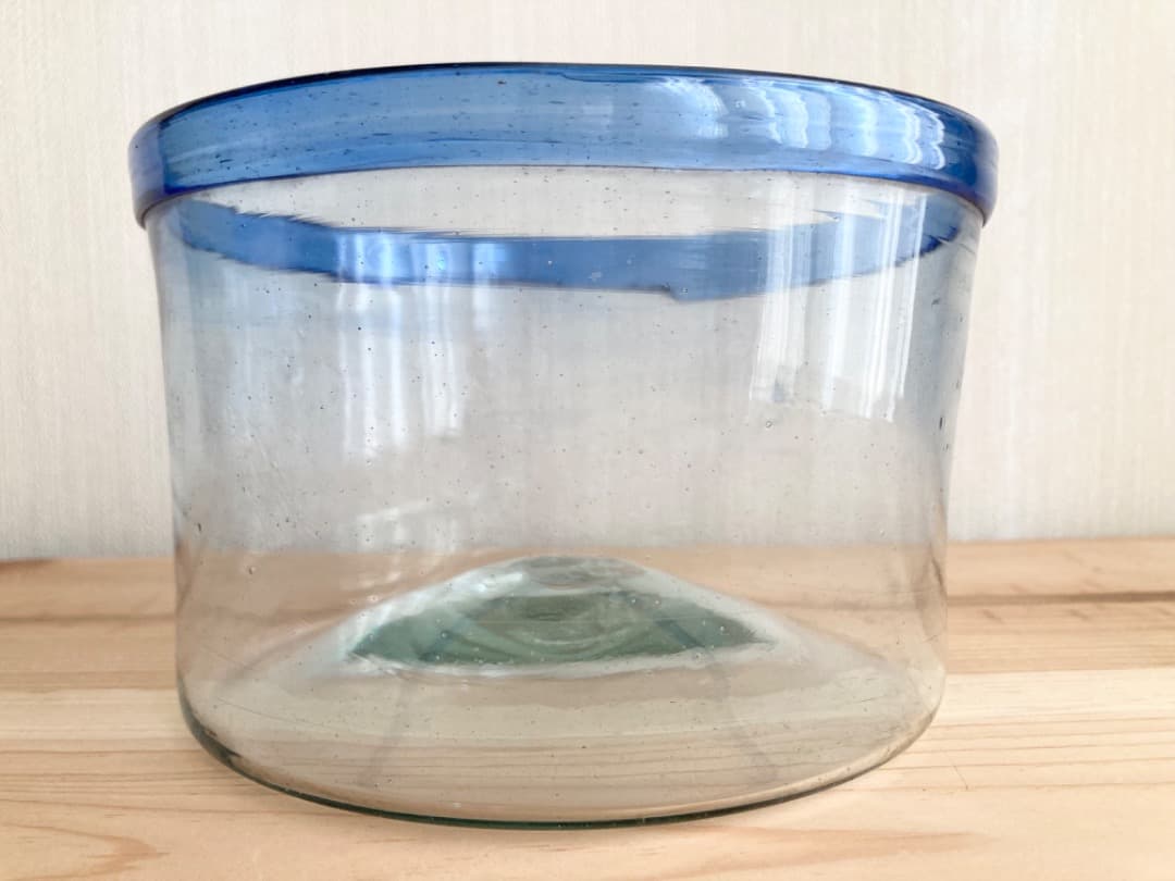 青いライン　ガラス鉢