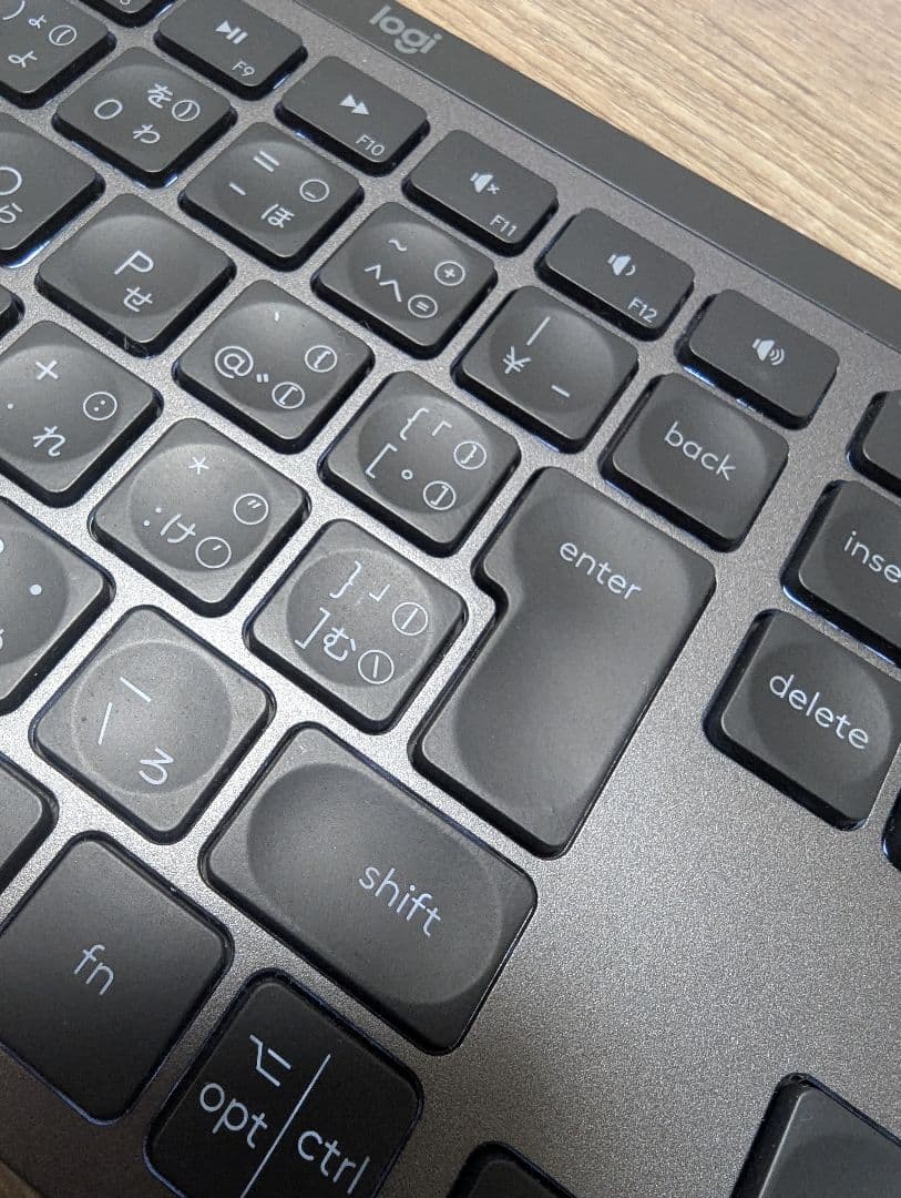 ロジクール アドバンスド ワイヤレスキーボード KX800 MX KEYS