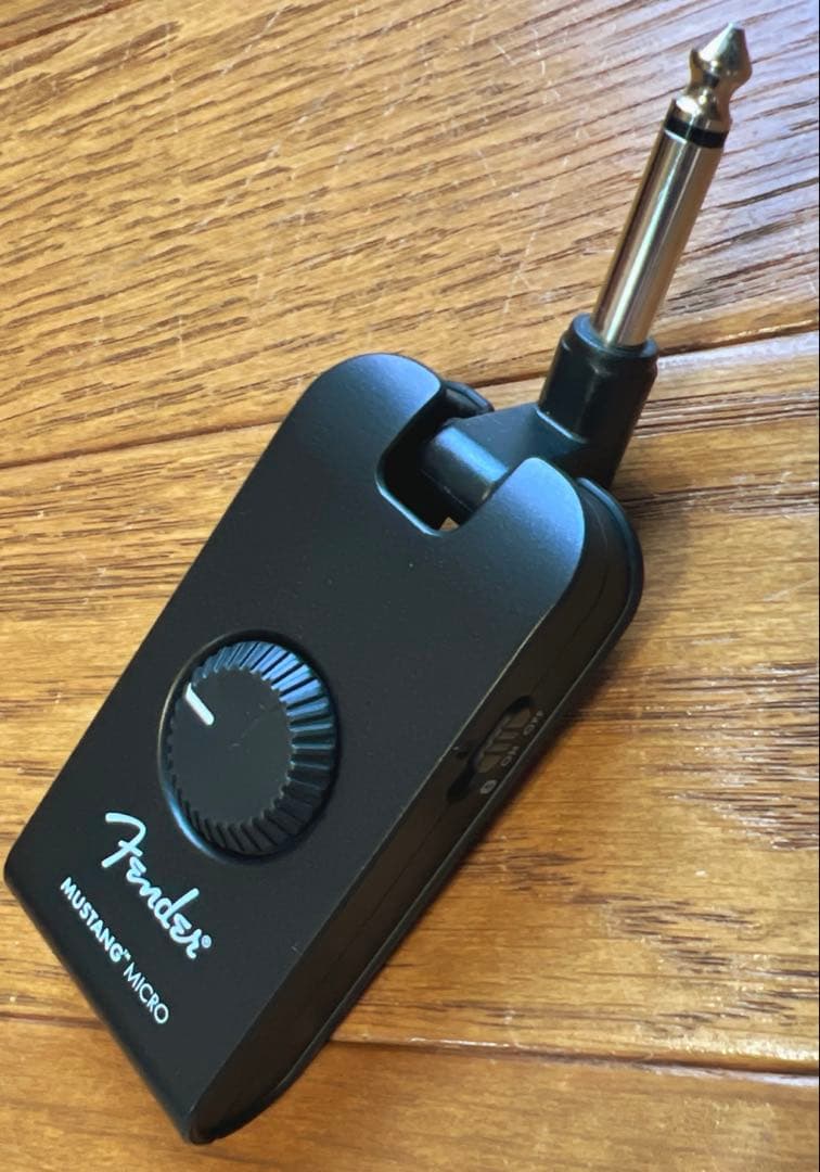 Fender ギター&ベース用ヘッドフォンアンプ MUSTANG™ MICRO