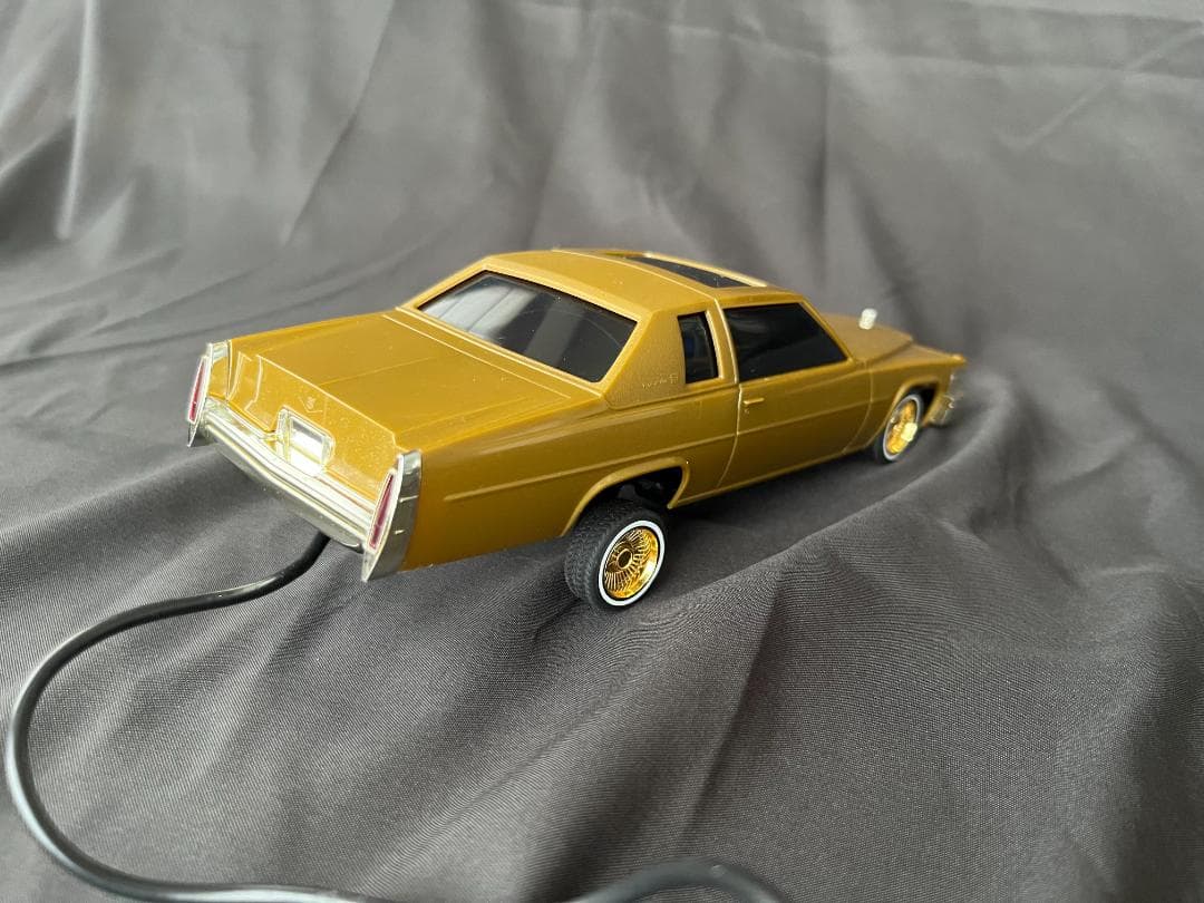 動作品　リンドバーグ　’79 Cadillac LOWRIDERホイールGOLD