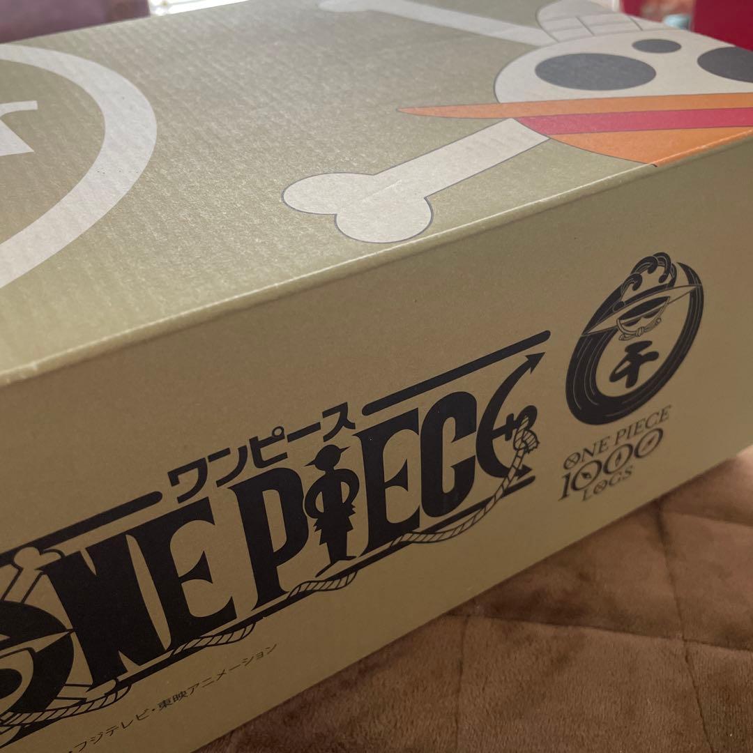 ワンピース、スリッポン 黒/赤 キャンバス