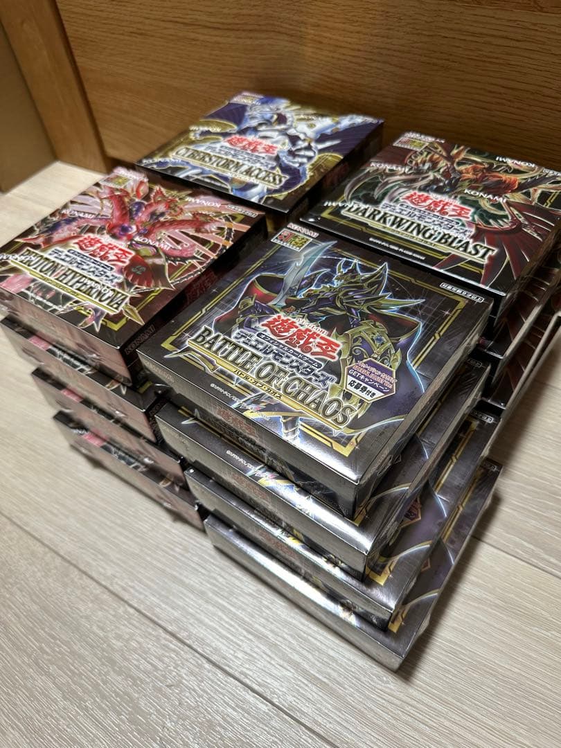 遊戯王カード ボックス　まとめ売り 16box