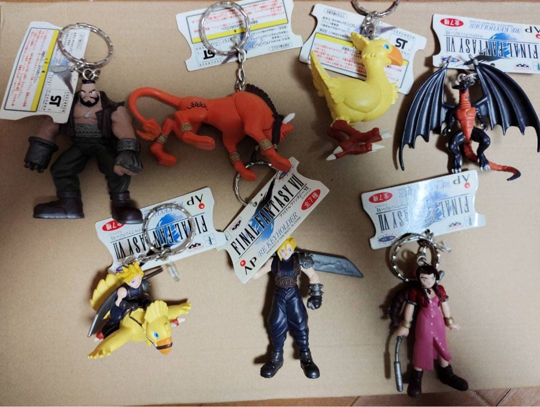 ファイナルファンタジー7 フィギュアキーホルダー 7種セット