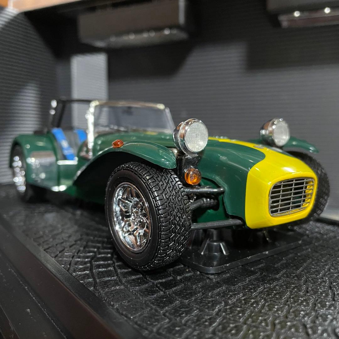 絶版未展示品 京商 1/18 ケータハム スーパーセブン イエローライン