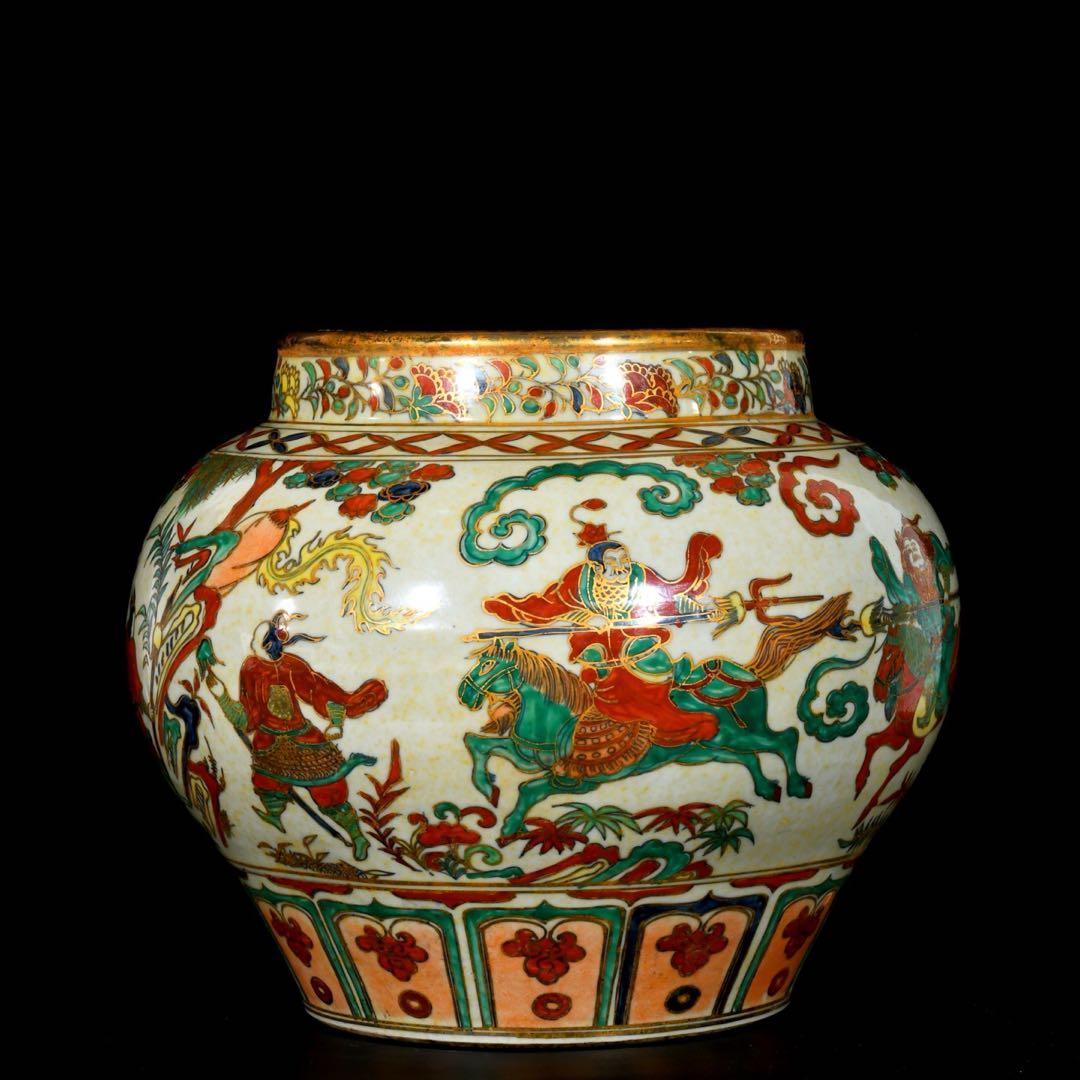 旧蔵　元時代の五彩　馬に乗って主人を救う 陶器　時代物　置物　古美術 縁起物