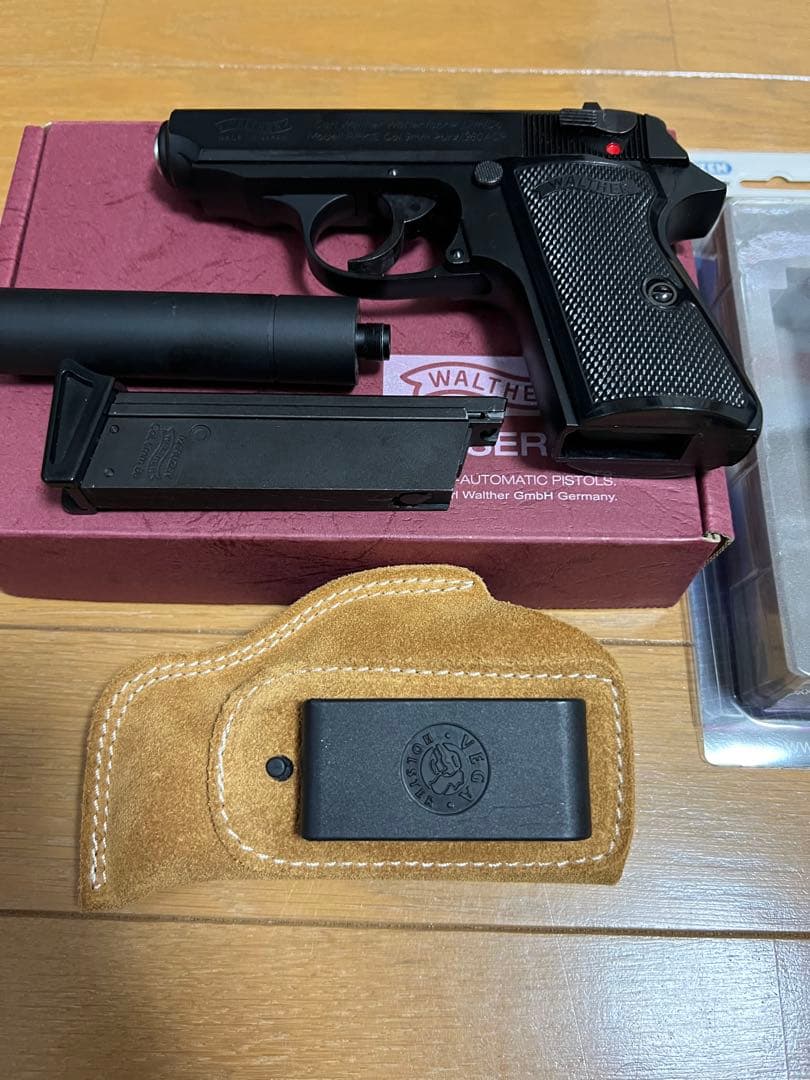 007 WALTHER PPK/Sガスガン サイレンサー付き
