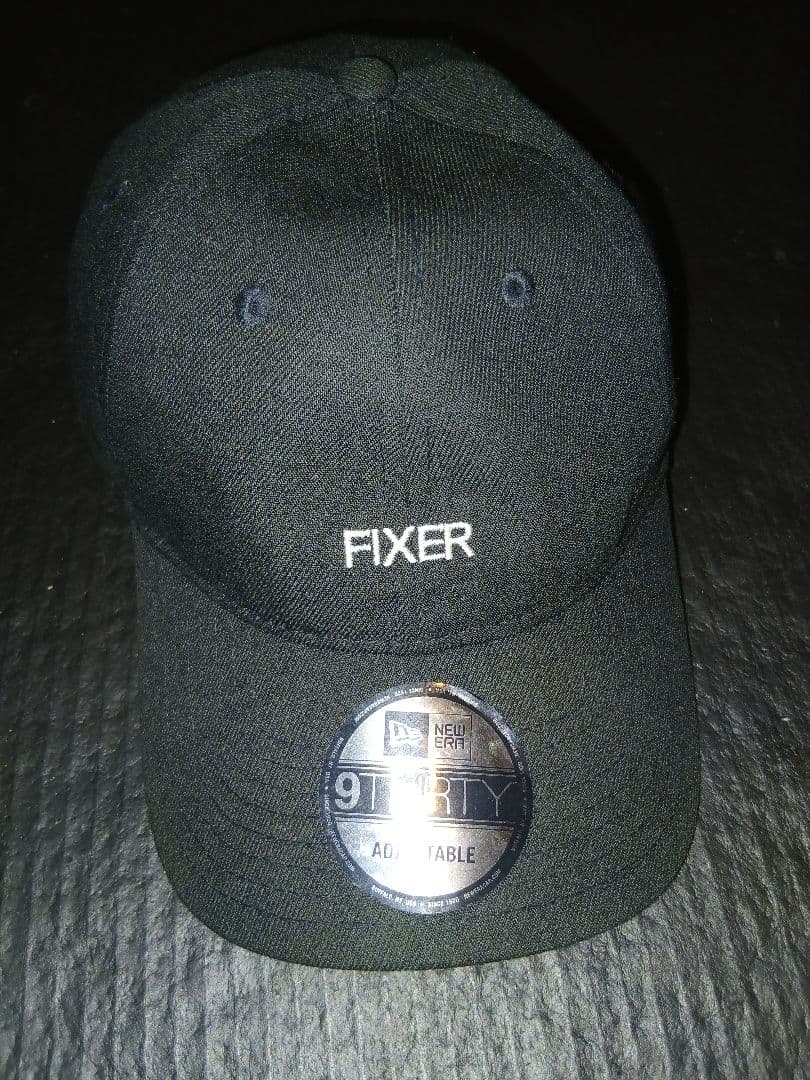 New Era 9FORTY FIXER ブラックキャップ