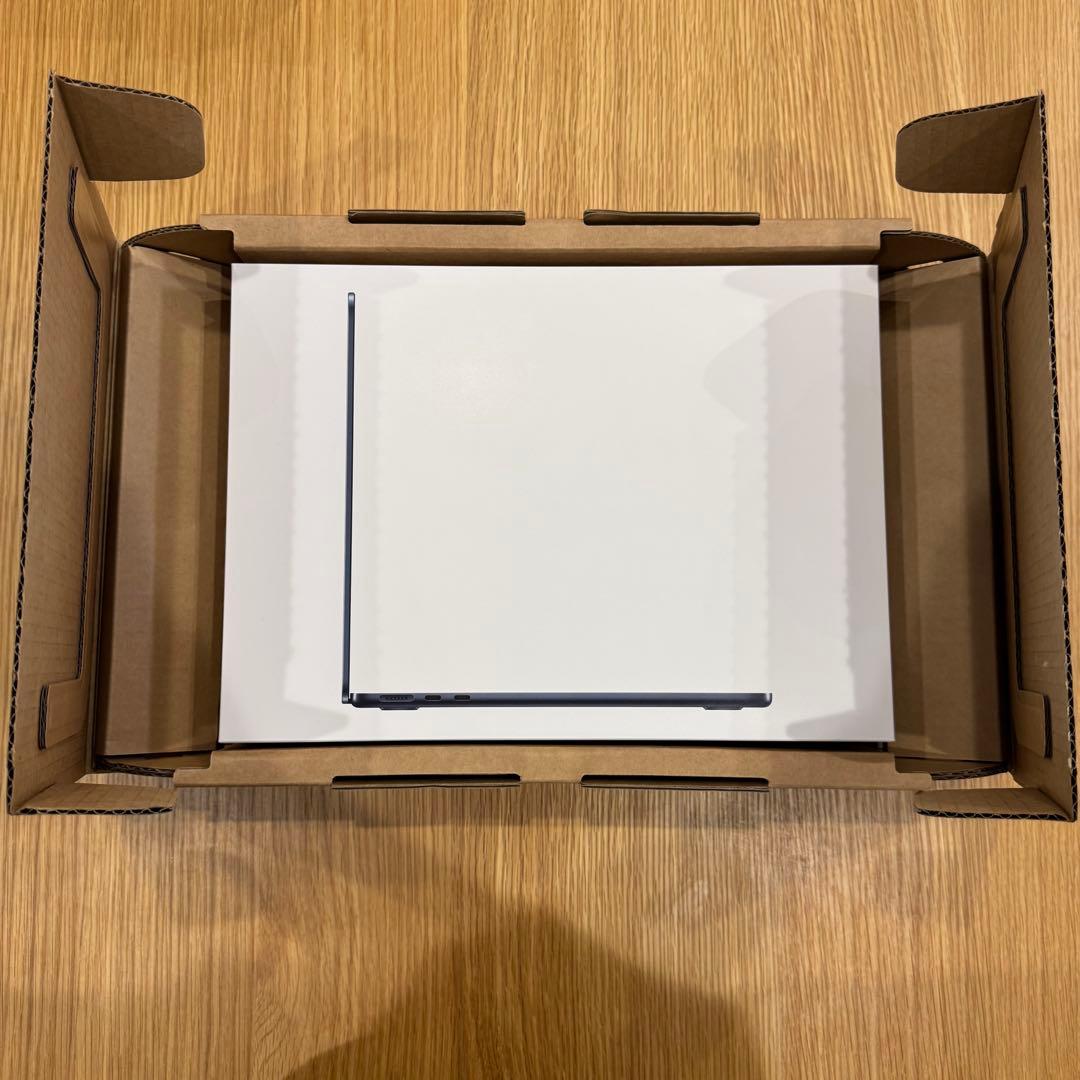 MacBook Air 13インチ M3 ケース・スタンド付き