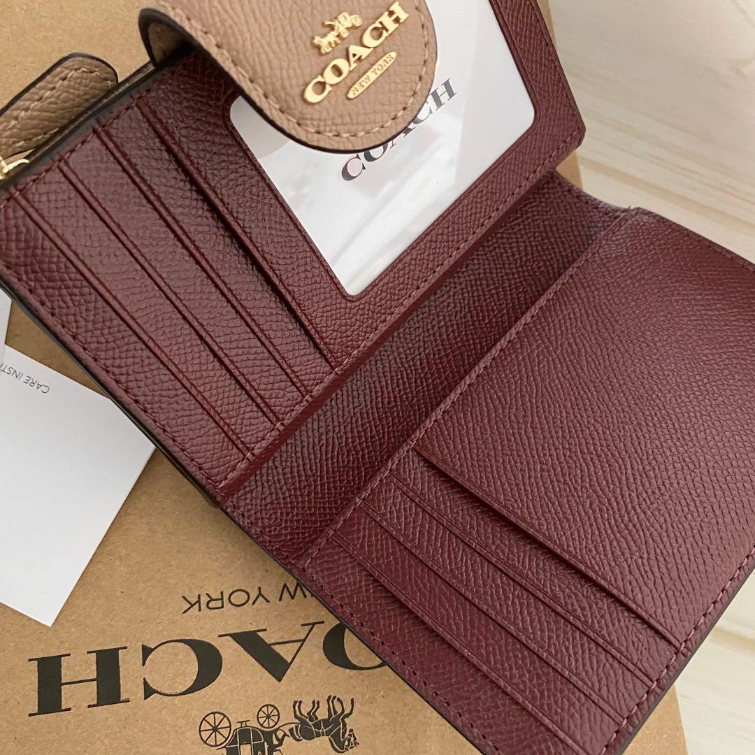 ★ COACH コーチ　折り財布　ベージュ　二つ折り財布