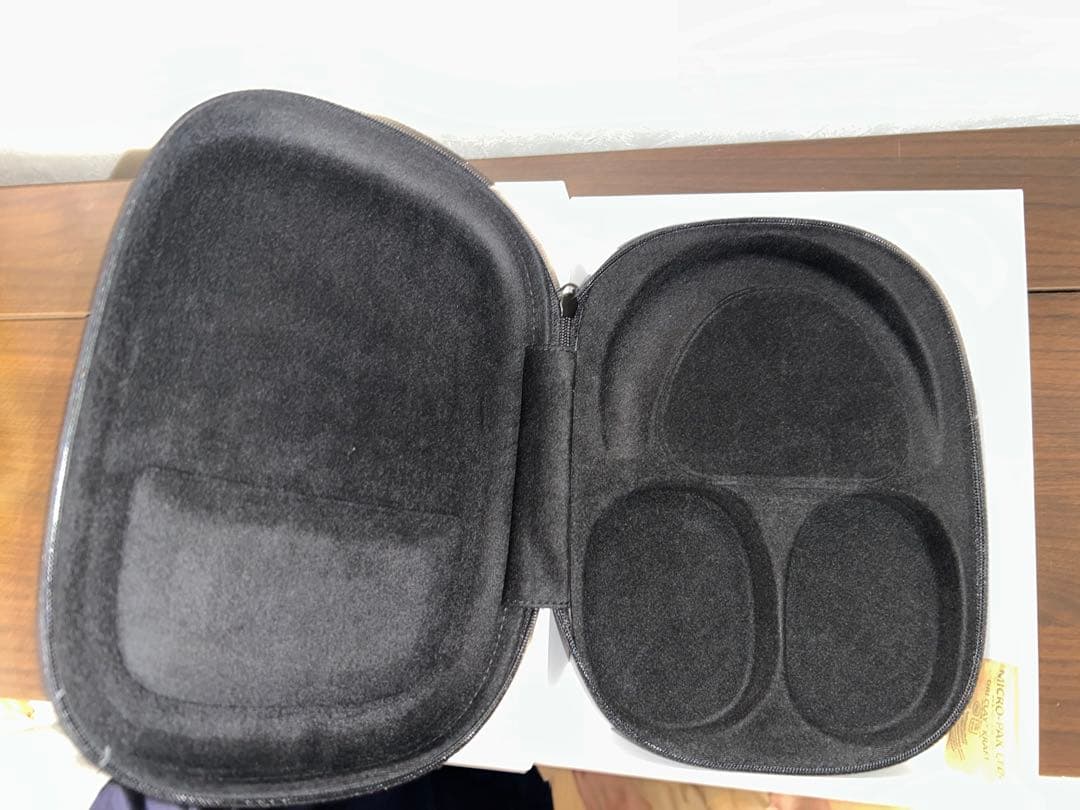 Bowers & Wilkins Px7 S3 ワイヤレスヘッドホン