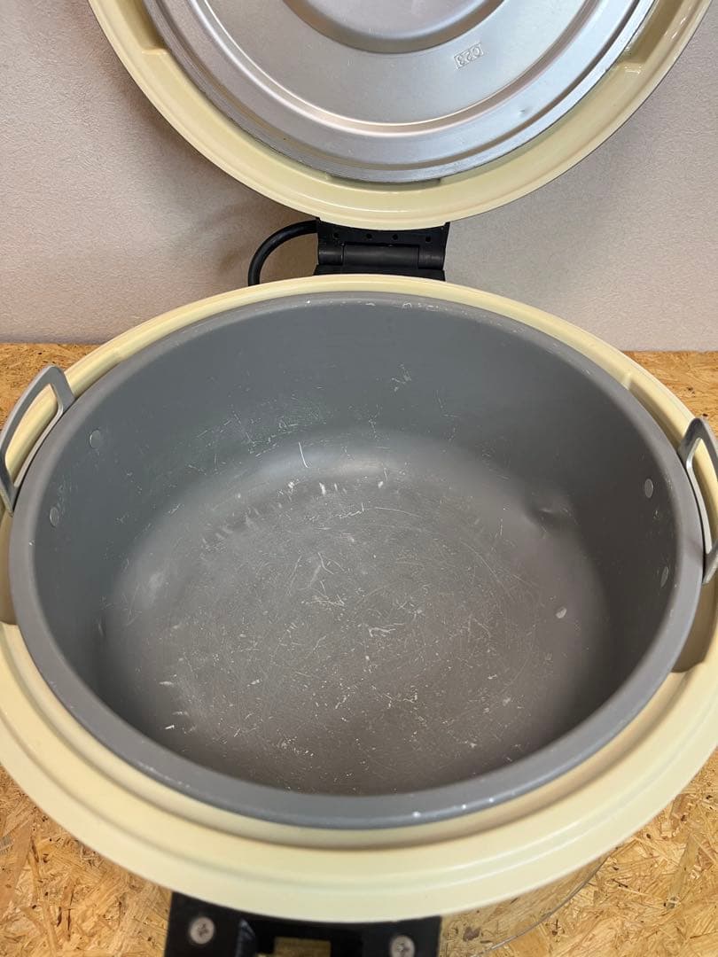 [送料無料]象印 電子ジャー THS-C40A 業務用 保温ジャー