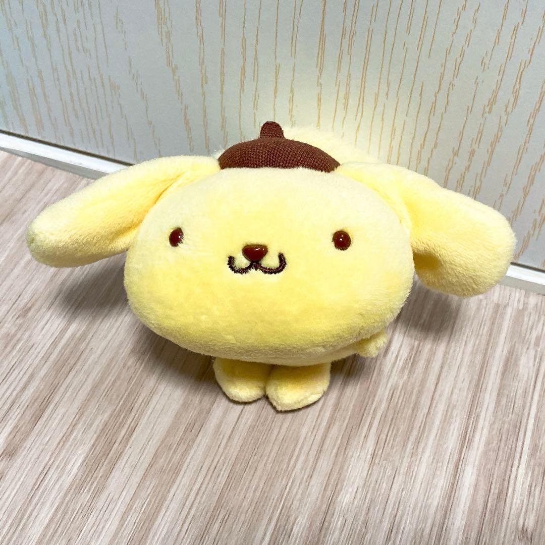 ポムポムぷりん　マスコット　キーホルダー　サンリオ　モコモコ尻尾