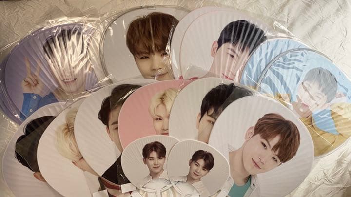 SEVENTEEN ウジ トレカ うちわ グッズ セット