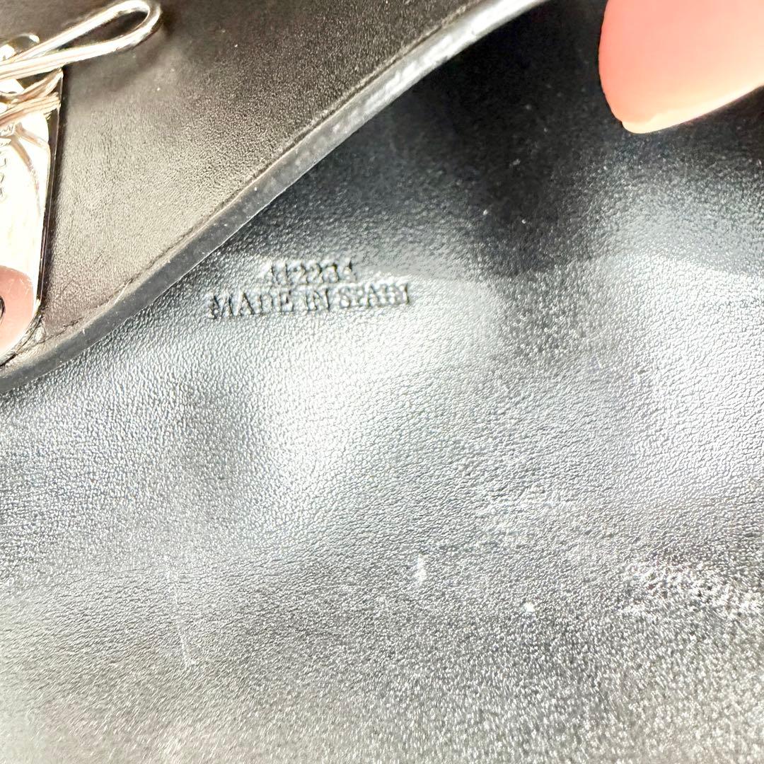 【極美品】ロエベ メンズ キーケース ソフトグレインカーフ ６連 アナグラム