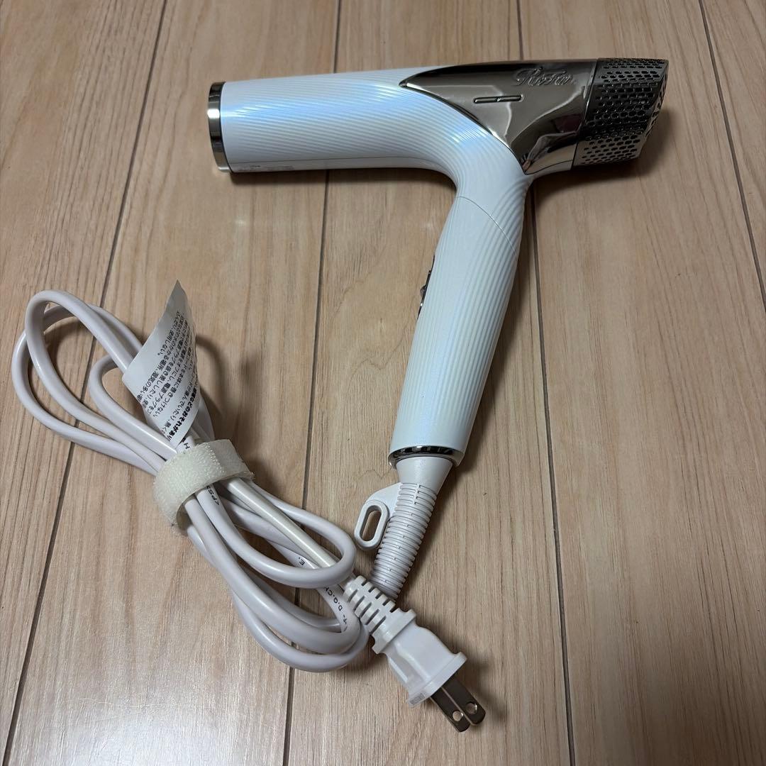 【ジャンク品】リファビューテック ドライヤースマート　ホワイト　2023年製