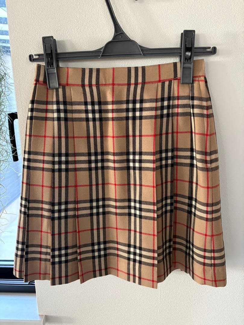 Burberry 140 チェックスカート