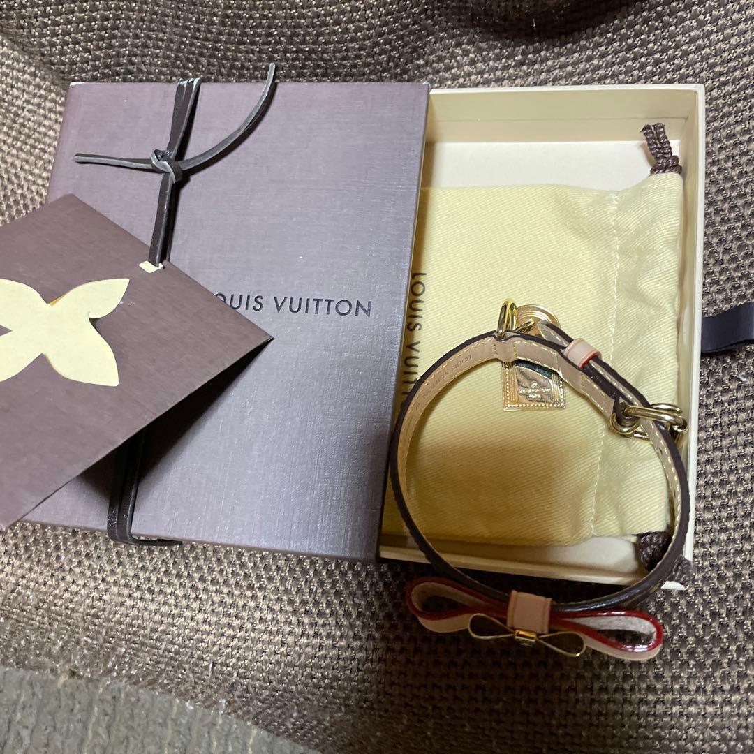 新品未着用Louis Vuitton コリエバクスターXS首輪リボン