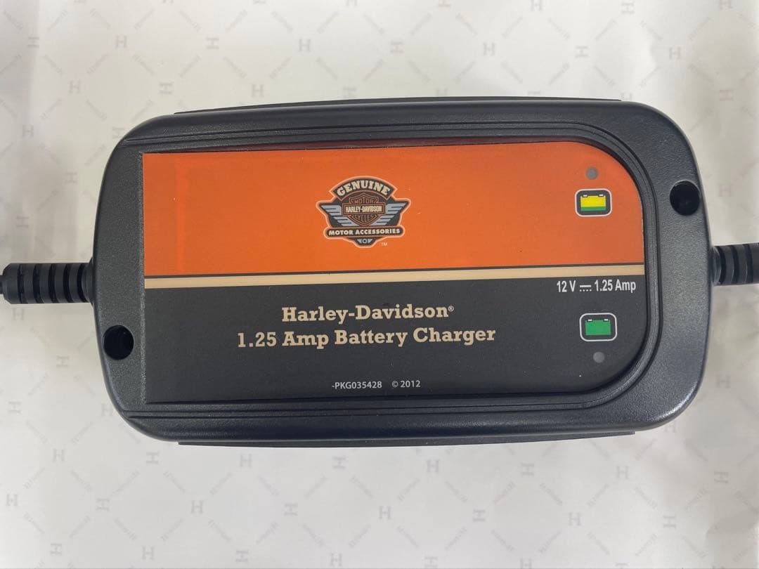 Harley-Davidson ポータブルバッテリー充電器　12Ｖ5 Amp