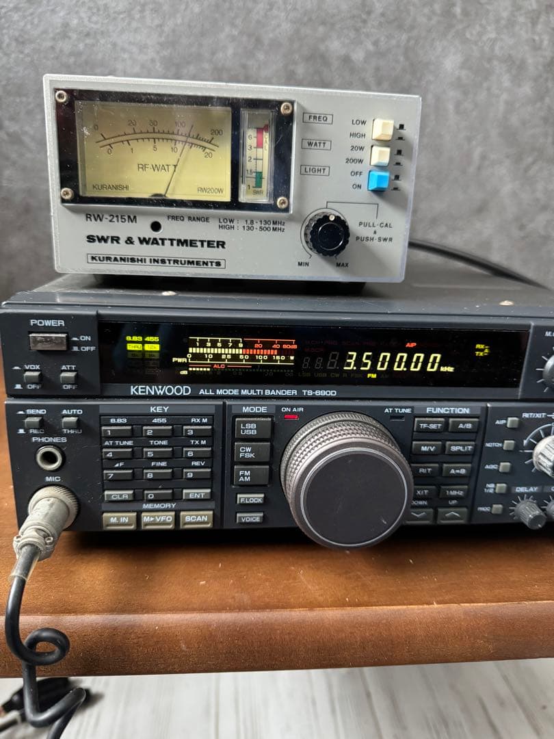 KENWOOD TS-690D 100Wトランシーバー