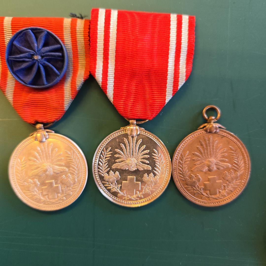 旧日本軍 勲章10個セット 銀製 昭和レトロ 陸軍 海軍 ミリタリー