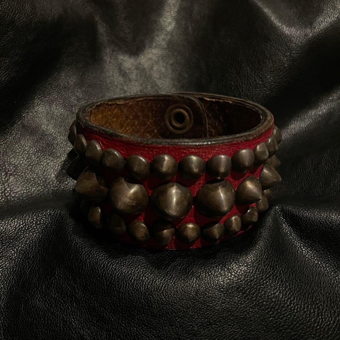 【Kmrii】Hyde着 最上位モデル Red&Stud bracelet 蛇革