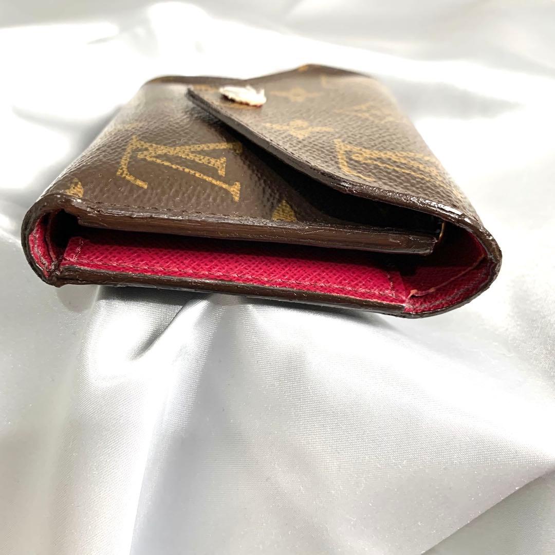 ルイヴィトン ポルトフォイユ・ヴィクトリーヌ モノグラム フューシャ