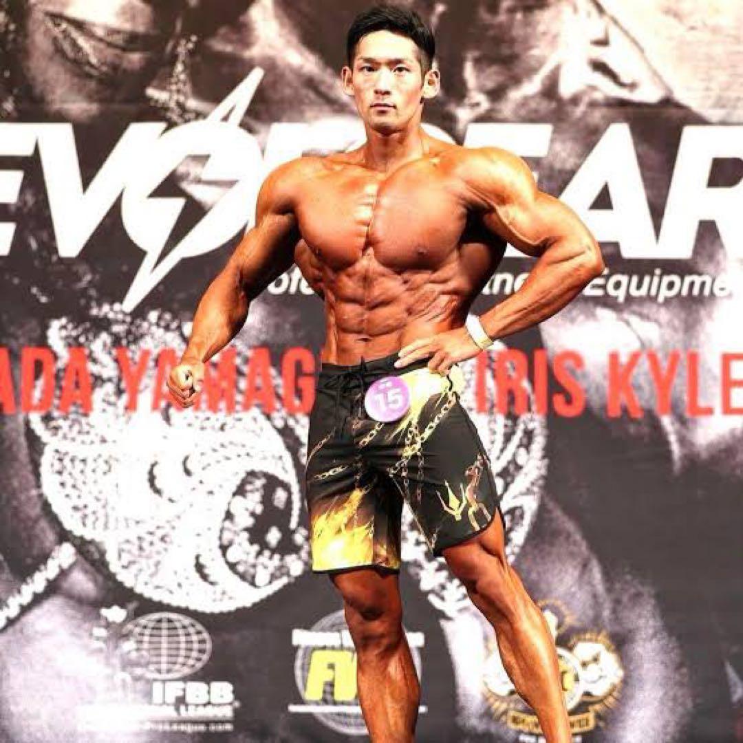 ファイドFIEDサーフパンツ/フィジーク/ステージショーツ28サイズ