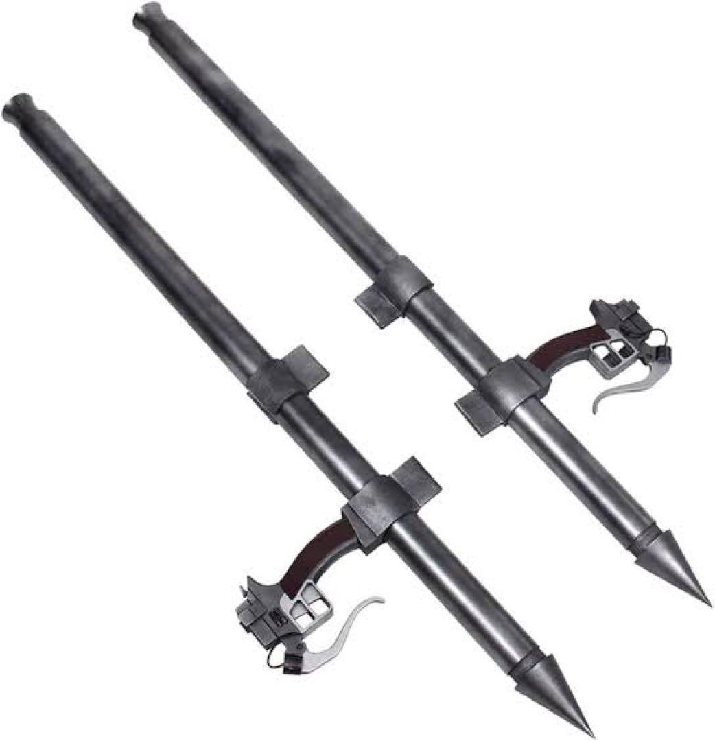 進撃の巨人　雷槍　コスプレ　武器　写真数枚あり