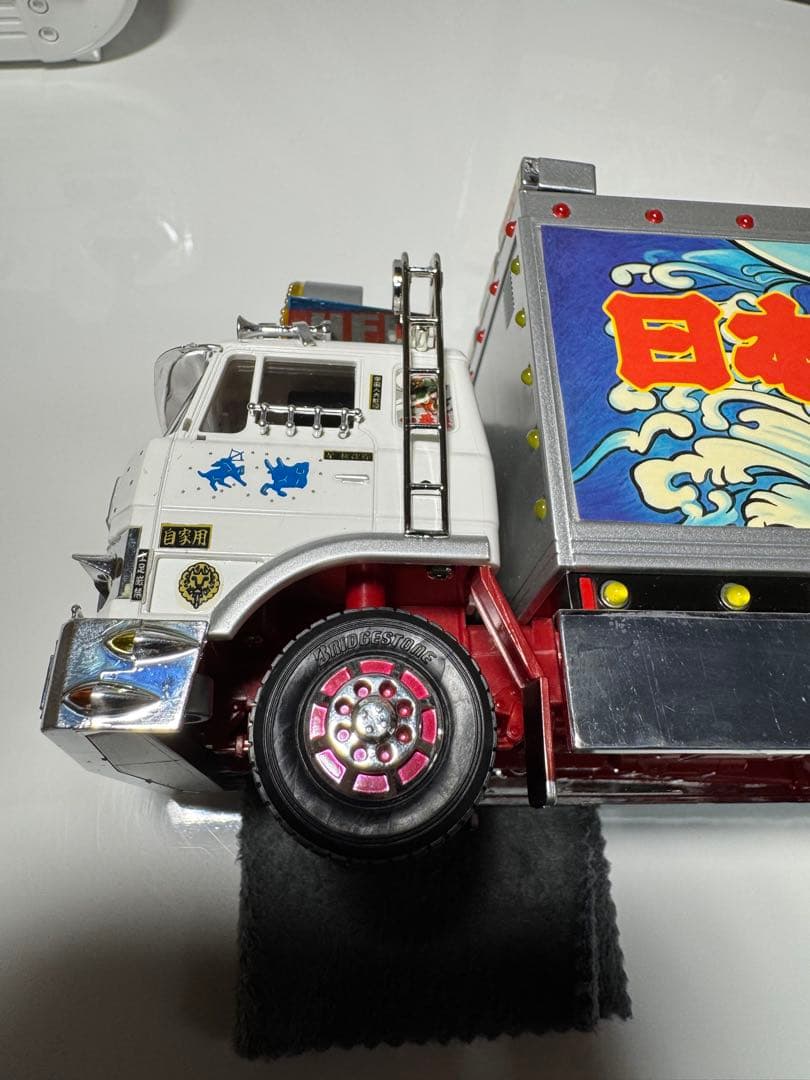 【りゅ〜】トラック野郎　ラジコン　NO.3 突撃一番星