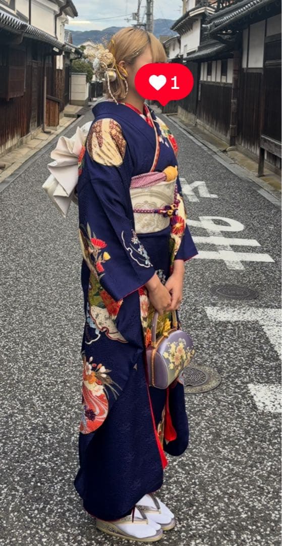 早い者勝ちです！成人式　振袖　フルセット　假屋崎省吾紺地牡丹！とても可愛い