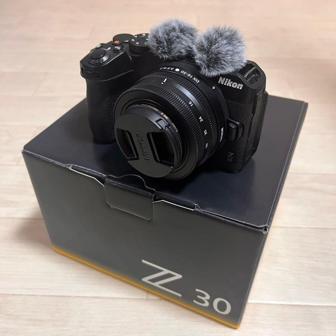 【ショット数554】Nikon Z 30 DX16-50 kit/レンズ保護付