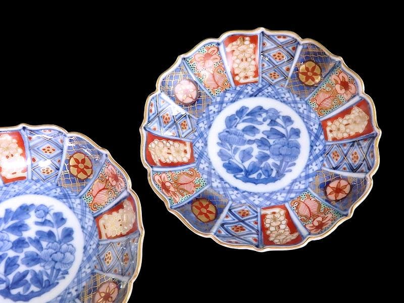 大聖寺伊万里　金襴手 菊花型　牡丹の図　4寸皿　2枚　C457AS-CVs