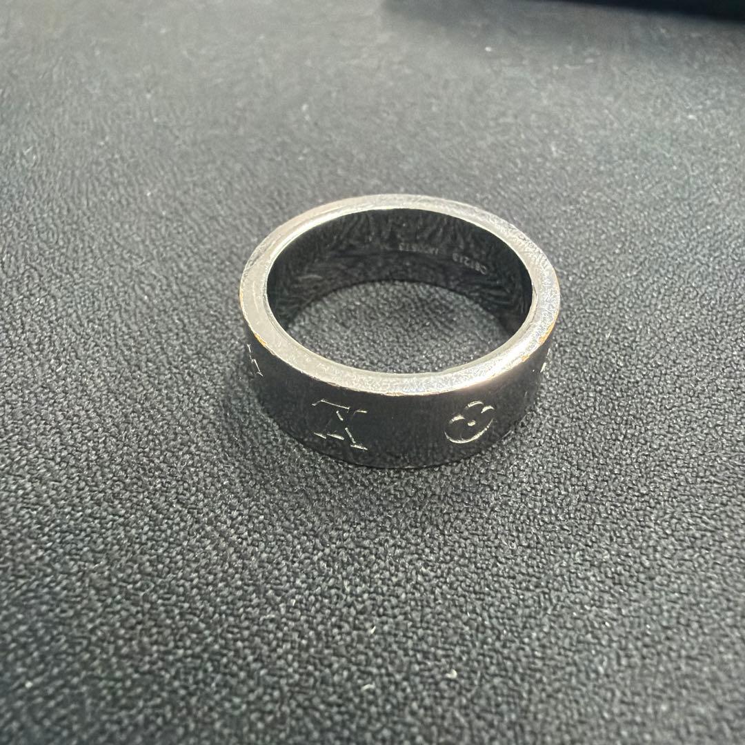 LOUIS VUITTON ロゴリング M00513 M