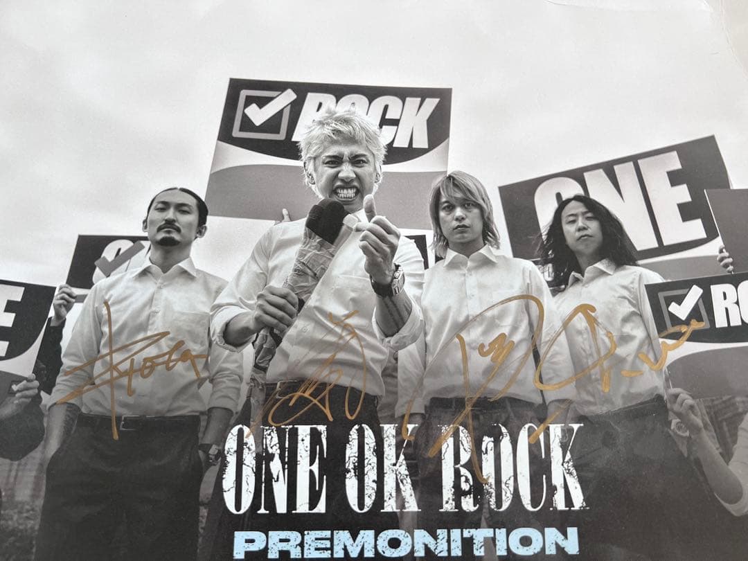 ONE OK ROCK PREMONITIONツアー2024ポスター サイン入り