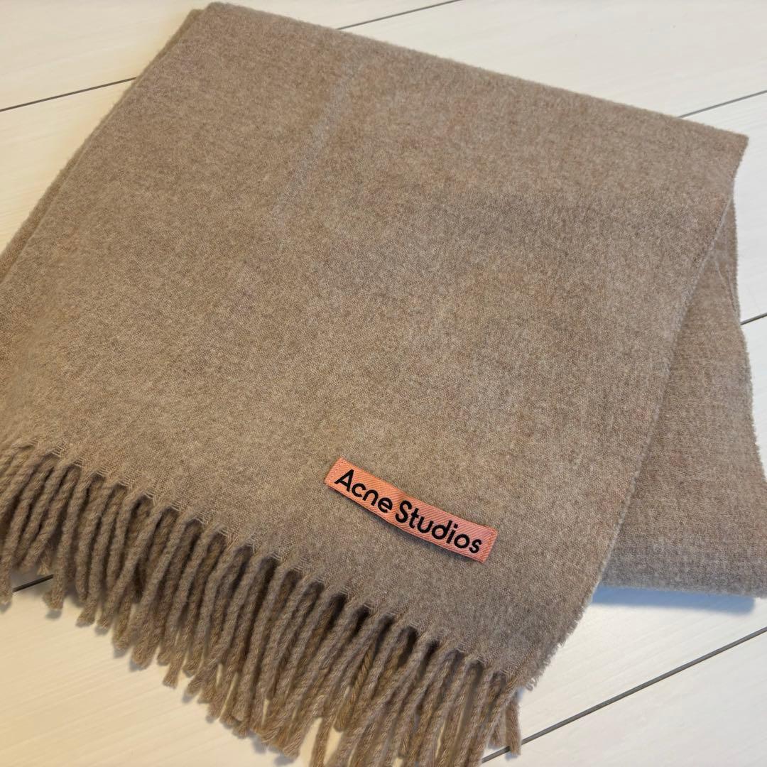 Acne Studios フリンジウールスカーフ(クリーニング済)