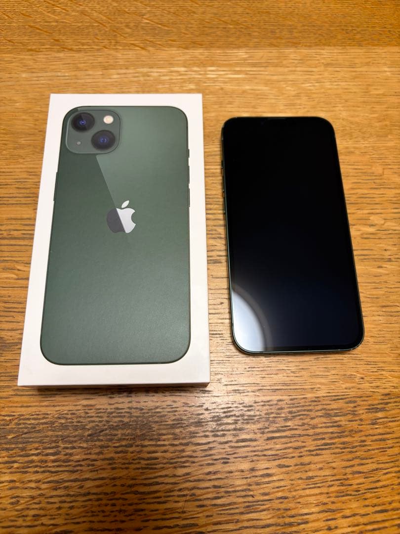 iPhone13 256GB グリーン