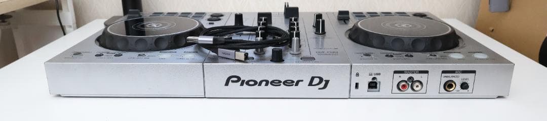 Pioneer DJ DDJ-400 シルバー ケース付き