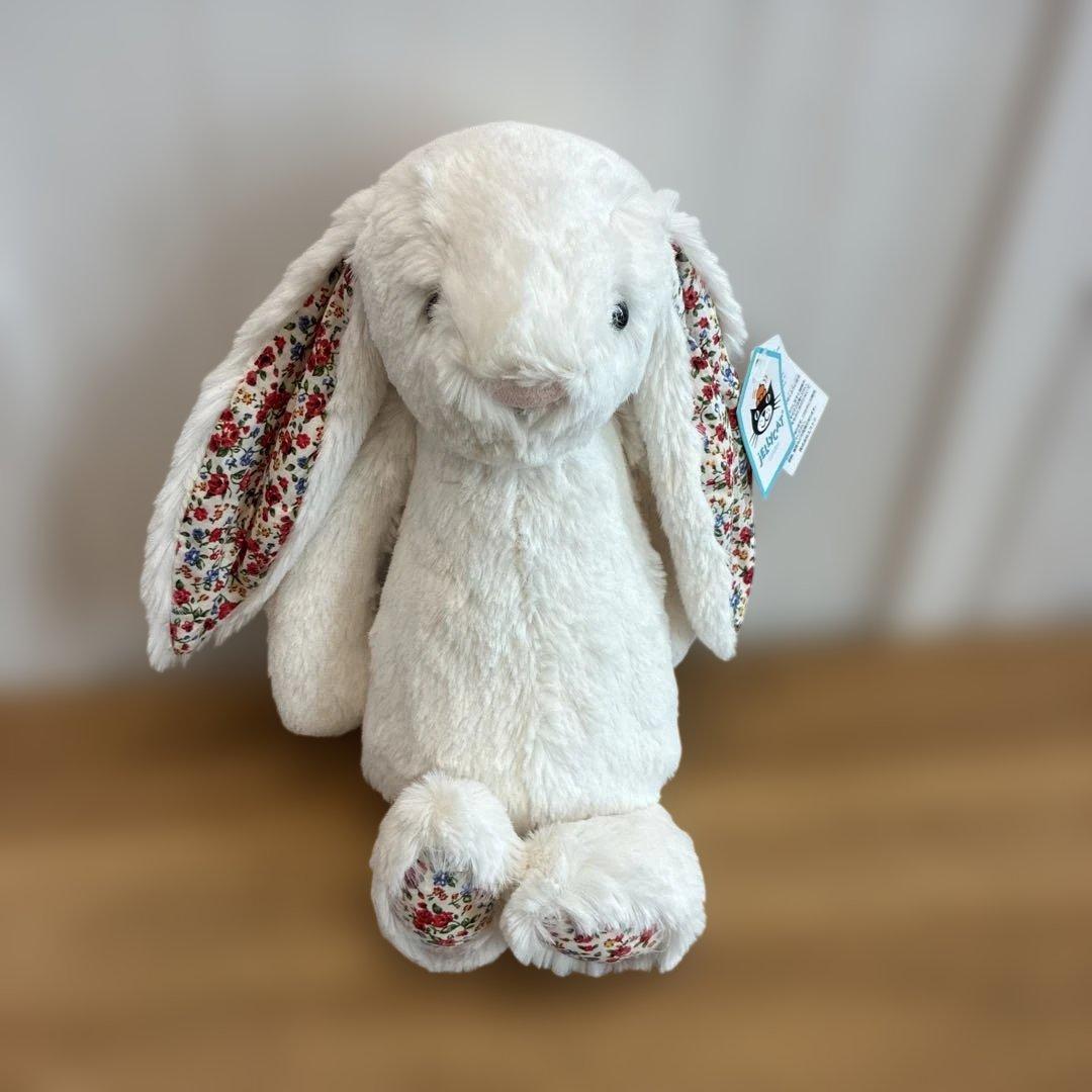 ジェリーキャット ブロッサムバニーMサイズ。ブロッサムクリームバニー。