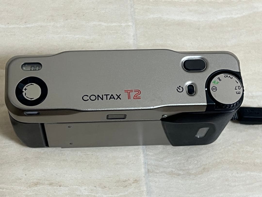 コンタックス CONTAX T2 コンパクトフィルムカメラ