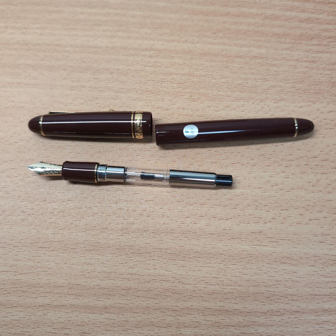 廃番カラー PILOT カスタム742 万年筆 細字 ディープレッド